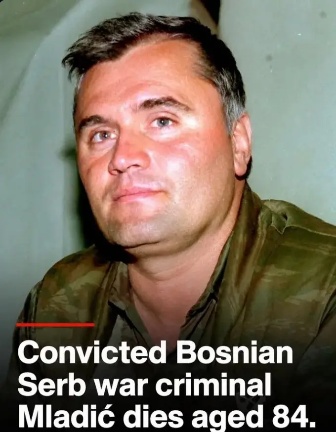 A man in military uniform with the words covidd bon.